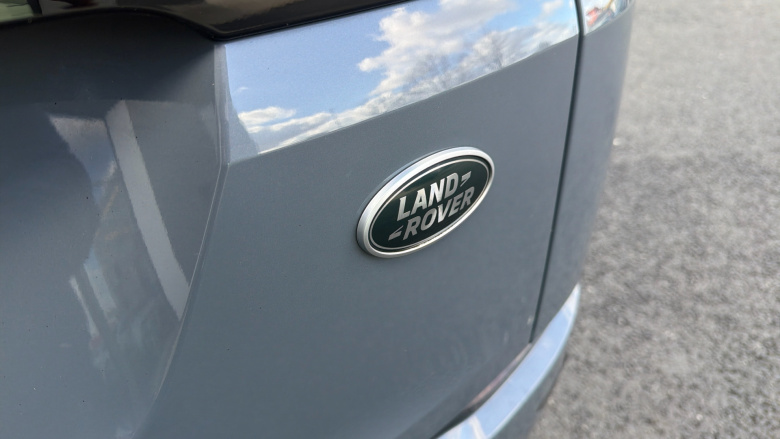 Land Rover Range Rover Evoque 2.0 D200 R-Dynamic SE 5dr Auto Diesel Hatchback